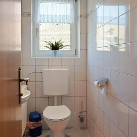 Apartment Lovely With Terrace In Fuegenberg
