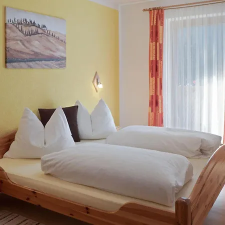 Lovely With Terrace In Fuegenberg